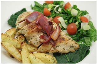 Hähnchen mit Zitrone und roter Zwiebel Hähnchen mit Zitrone und roter Zwiebel