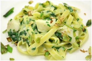 Rahmspinat mit Dorsch und frischer Pasta Rahmspinat mit Dorsch und frischer Pasta