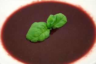 Rote-Bete-Suppe Rote-Bete-Suppe