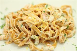 Pasta mit Zitronengarnelen Pasta mit Zitronengarnelen
