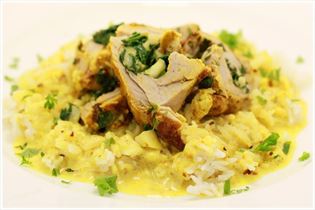 Curry/Chili-Schweinefilet in Sahnesauce mit Reis Curry/Chili-Schweinefilet in Sahnesauce mit Reis