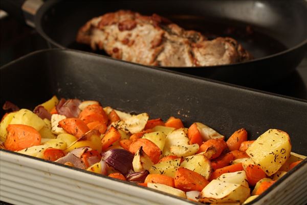 Schweinefilet mit Ofengemüse