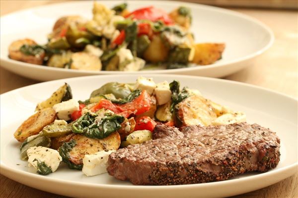 Steaks mit warmem Kartoffelsalat