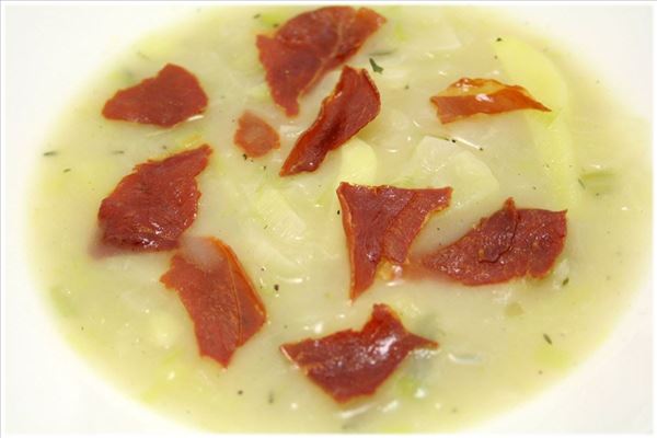 Weißkohlsuppe