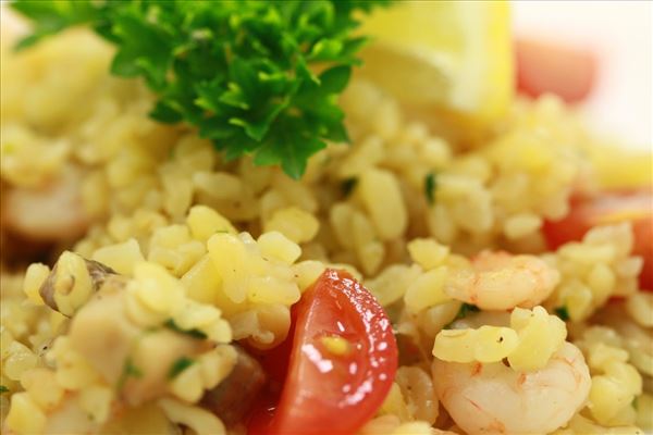 Knoblauchbulgur mit Garnelen