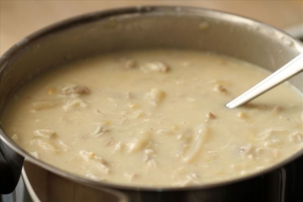 Blätterteigpasteten mit Huhn und Spargel