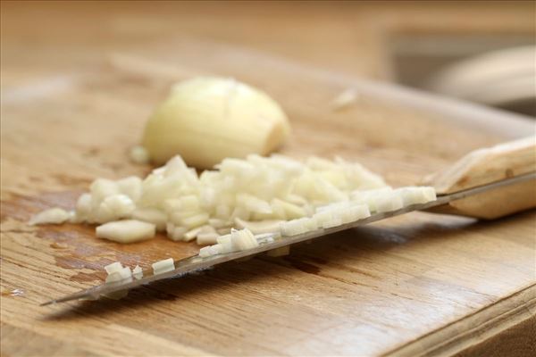 Blätterteigpasteten mit Huhn und Spargel