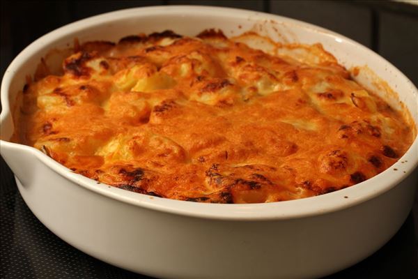 Gehacktes Rindfleisch mit Kartoffeldecke