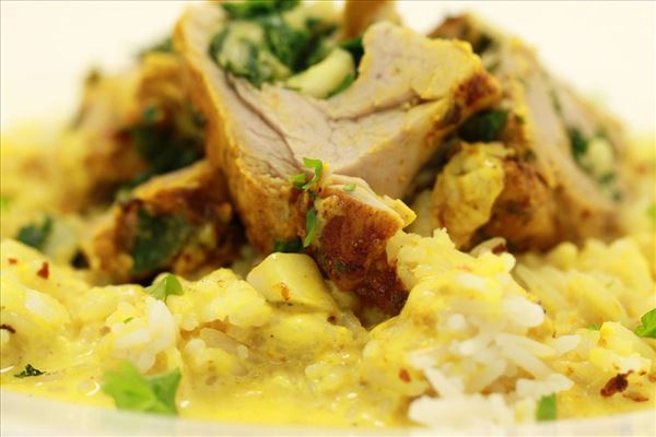 Curry/Chili-Schweinefilet in Sahnesauce mit Reis
